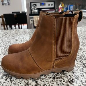 Joan of Artic Wedge Bootie
